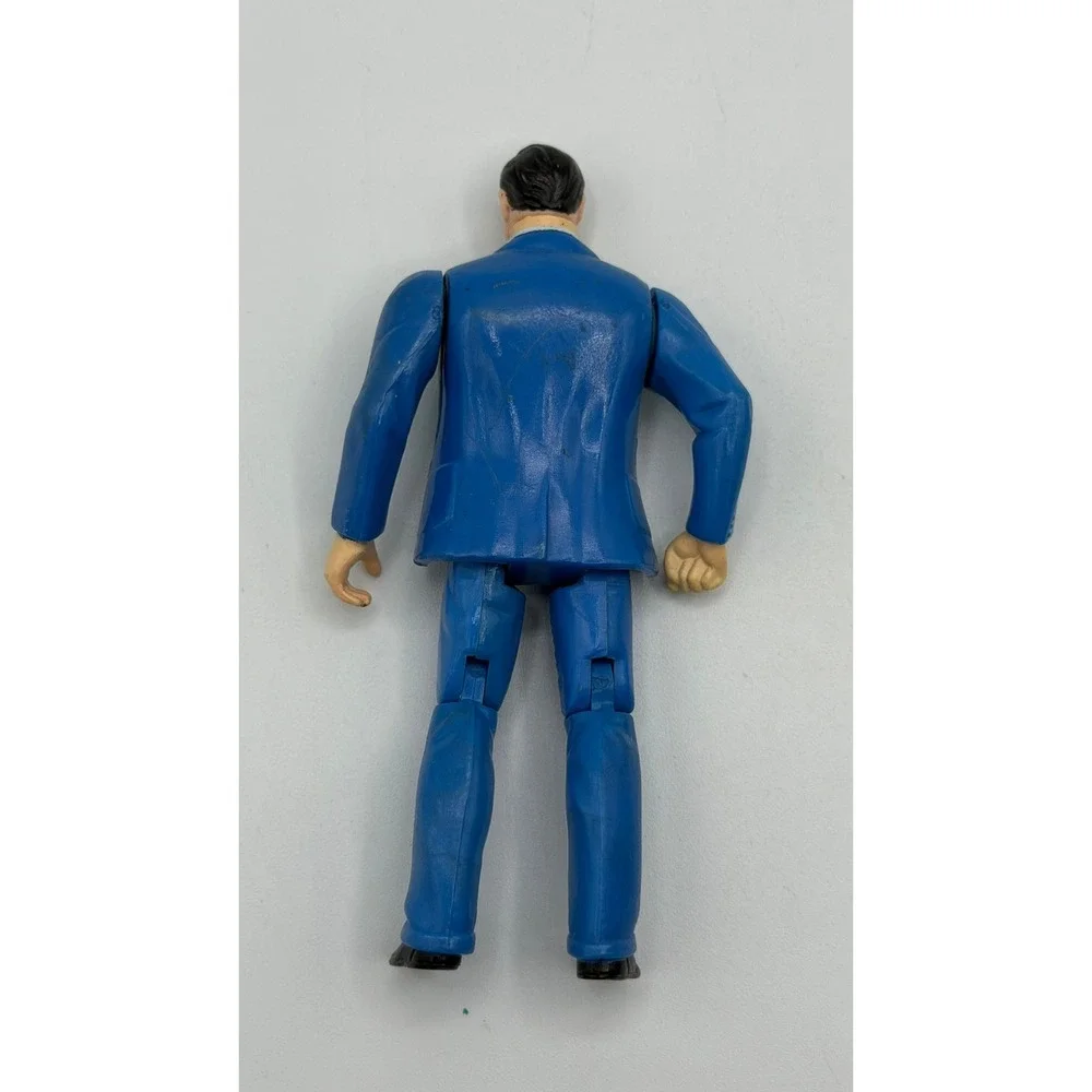 Vintage 1984 Kenner Super Powers Clark Kent Action Figure DC Comics Blue Suit